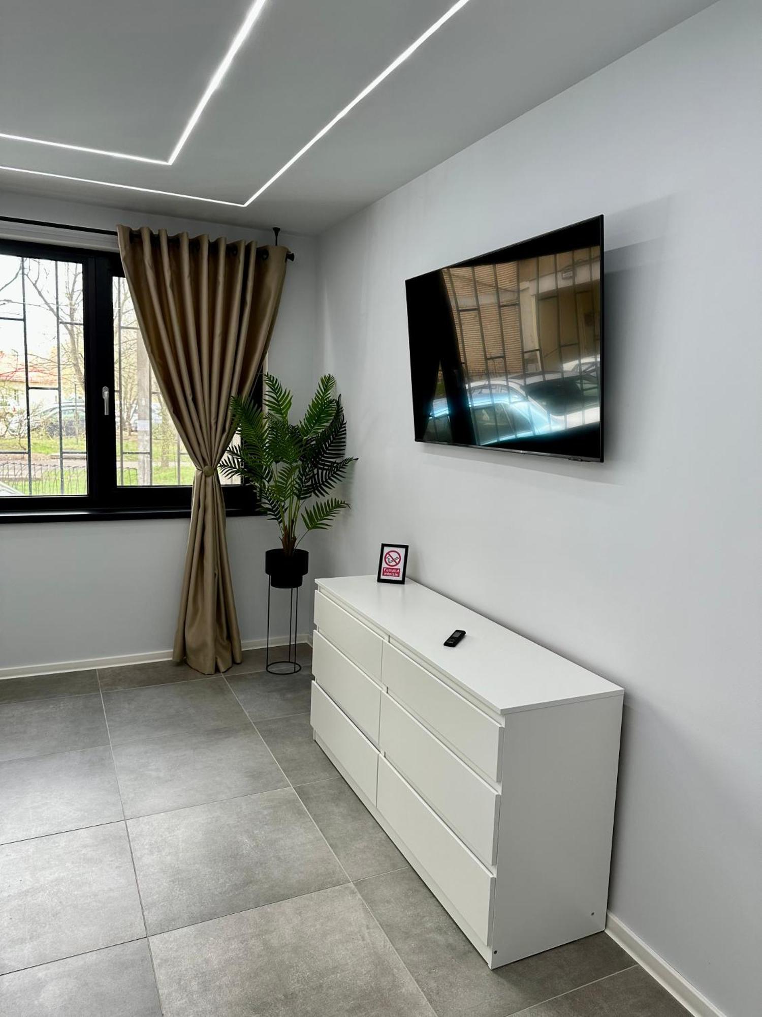 Ppu Home Timişoara Buitenkant foto